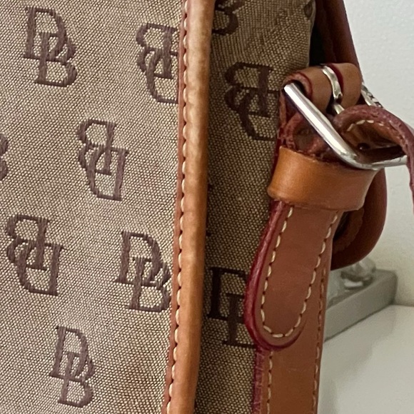 Dooney & Bourke monogram logo canvas and leather crossbody bag - Picture 10 of 15